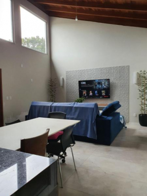 Casa com amplo quintal em Florianópolis